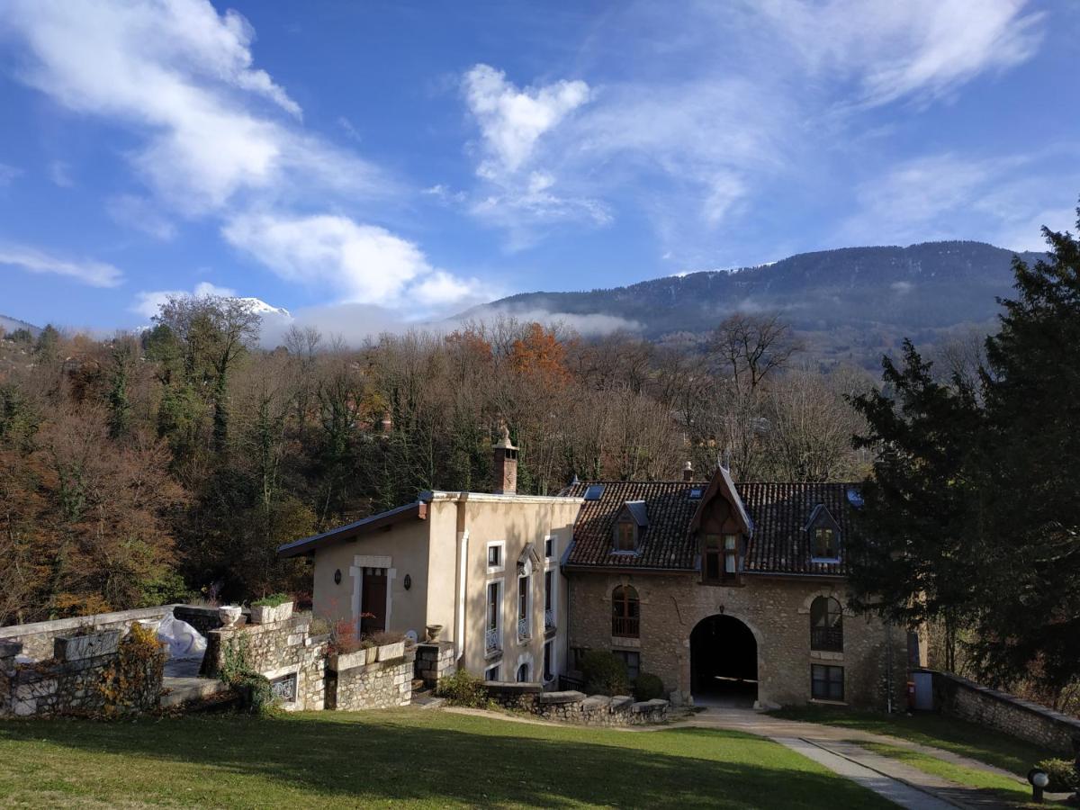Appartement Chateau Uriage-Chamrousse Saint-Martin-dʼUriage Eksteriør bilde